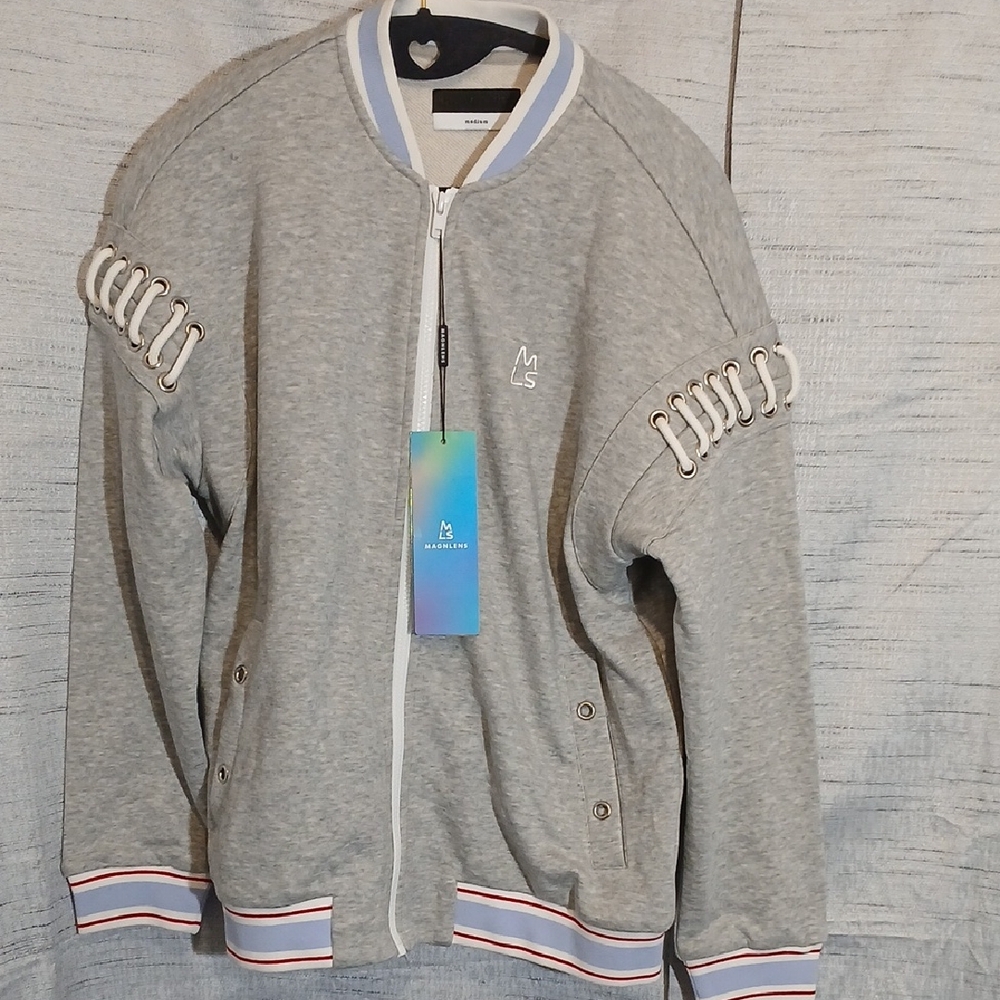 Magnlens Gray W/ Light Blue White/Red Trim. Unisex  Jacket NWT Sz M